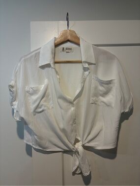 Classic White Tie-Front Button-Down Blouse - Unknown Brand